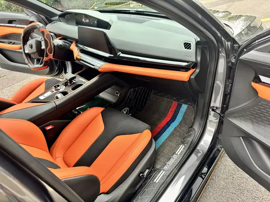Changan UNI-V 2023 из CN, фото 7