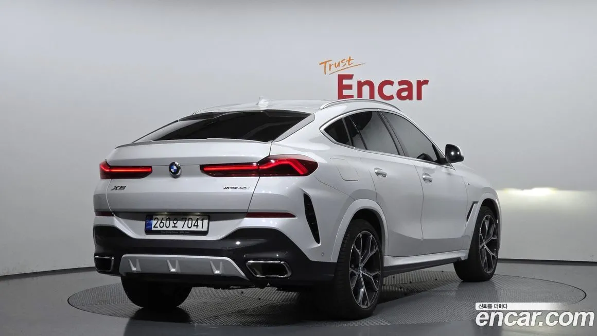 BMW X6 2023 из KR, фото 2