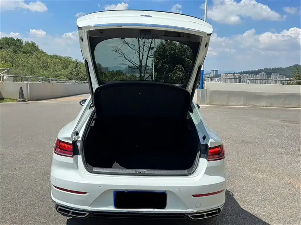 Volkswagen CC 2022 из CN, фото 3