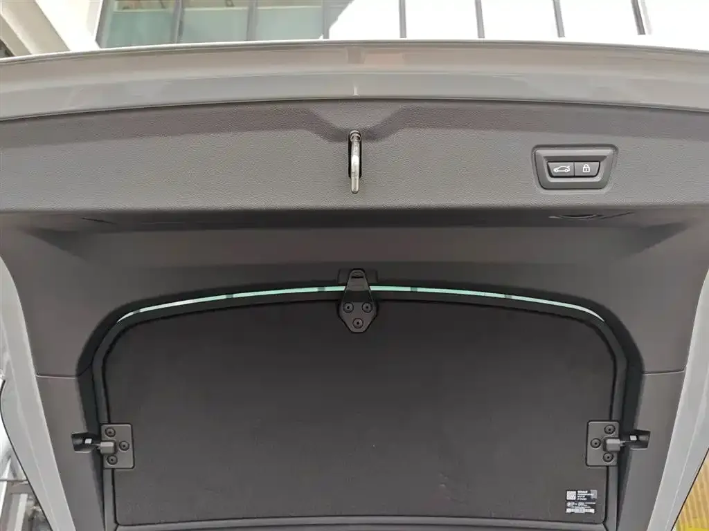 BMW i4 2022 из CN, фото 9