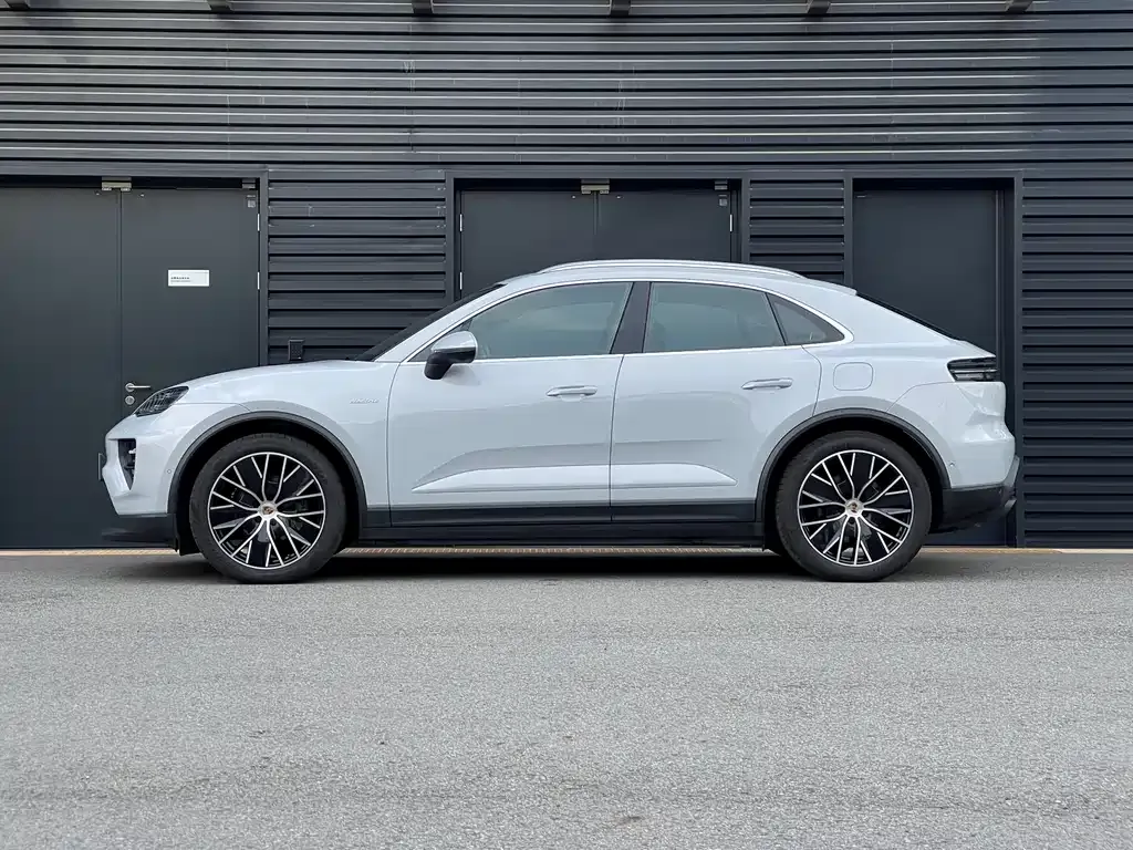 Porsche Macan EV 2025 из CN, фото 5