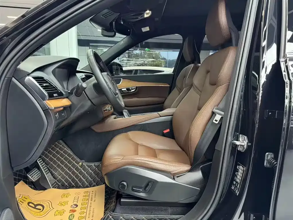 Volvo XC90 2021 из CN, фото 7