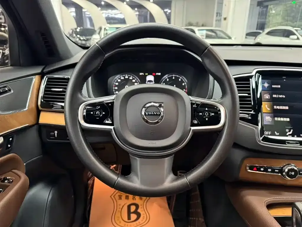 Volvo XC90 2021 из CN, фото 9