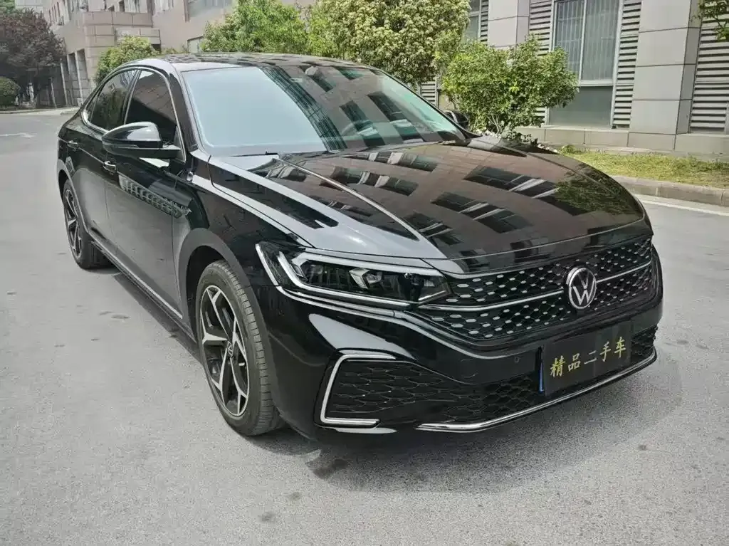 Volkswagen Passat 2024 из CN, фото 3