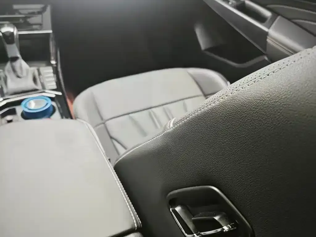Volkswagen Passat 2024 из CN, фото 8