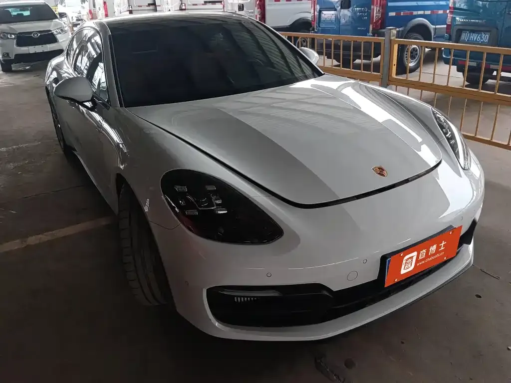 Porsche Panamera 2023 из CN, фото 2