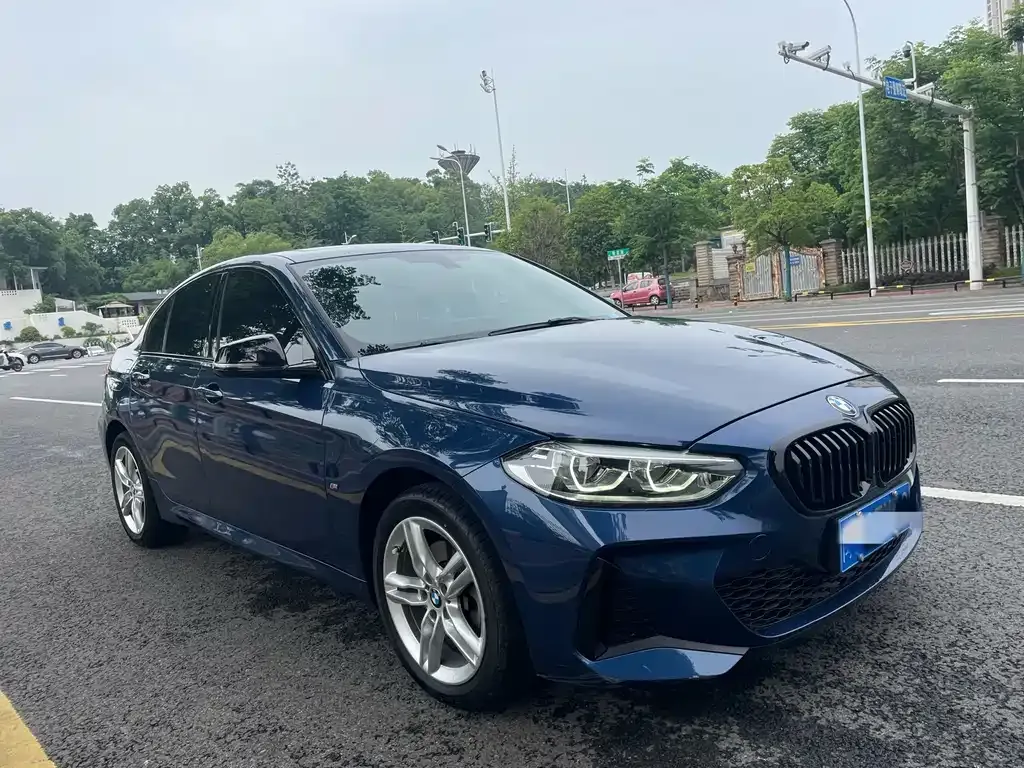 BMW 1 Series 2022 из CN, фото 3
