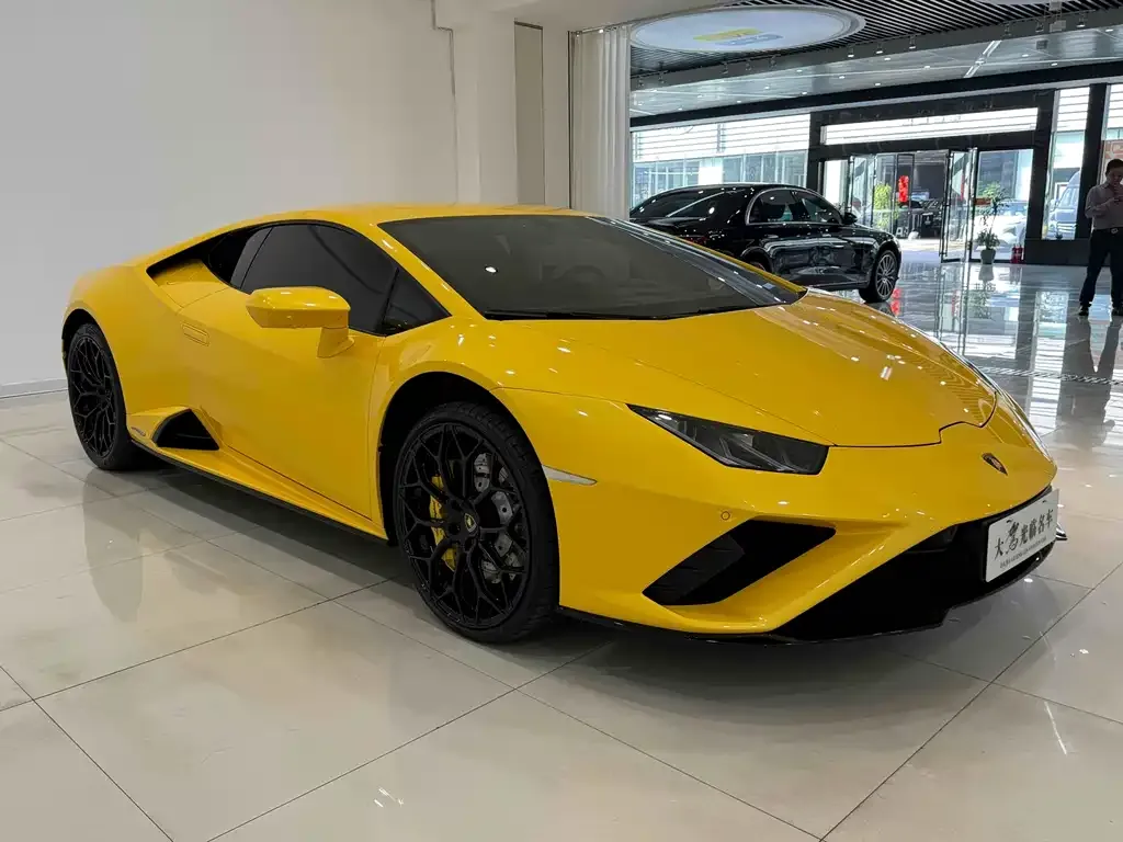Lamborghini Huracan 2022 из CN, фото 3
