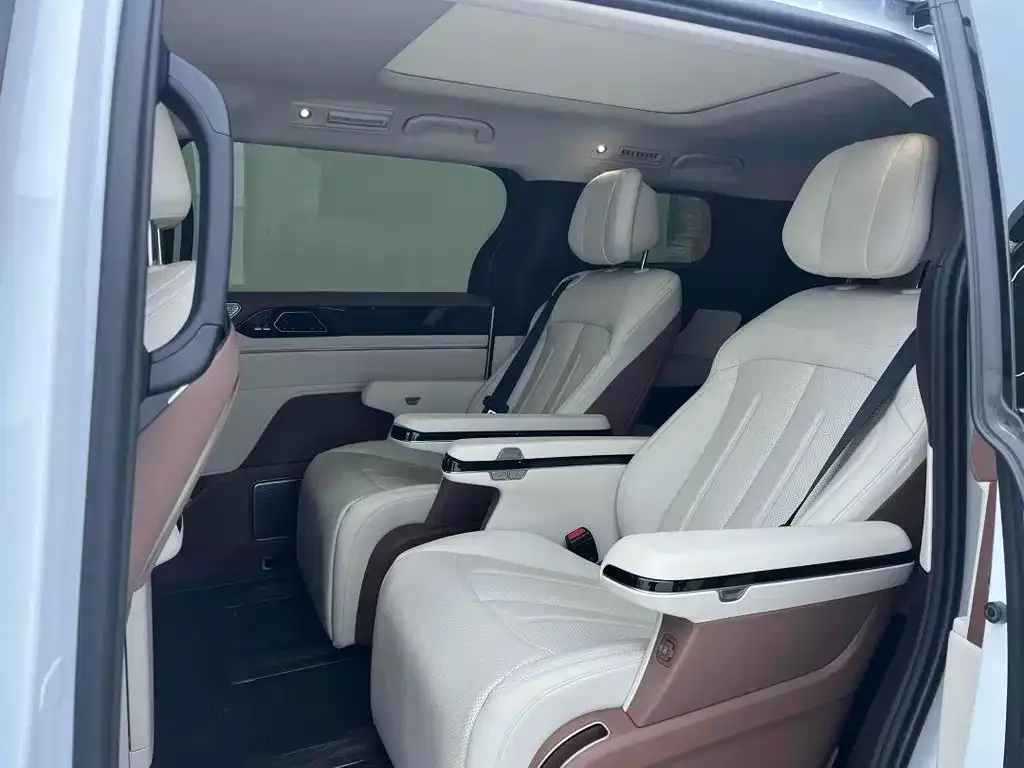 BYD Xia 2025 из CN, фото 5