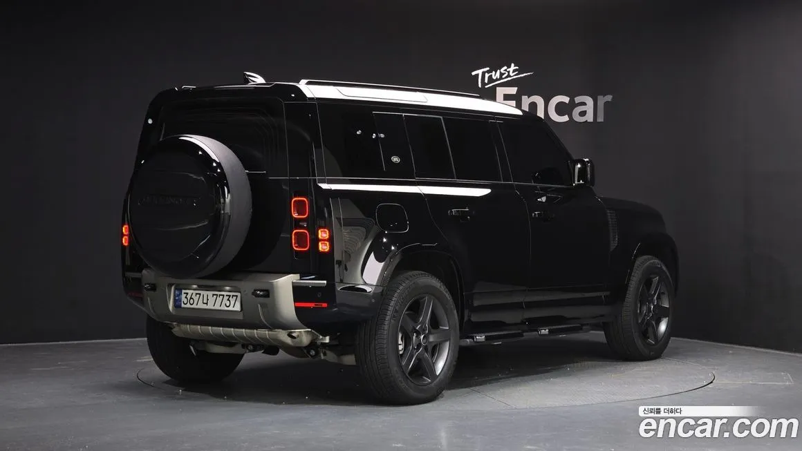 Land Rover Defender — фото 2