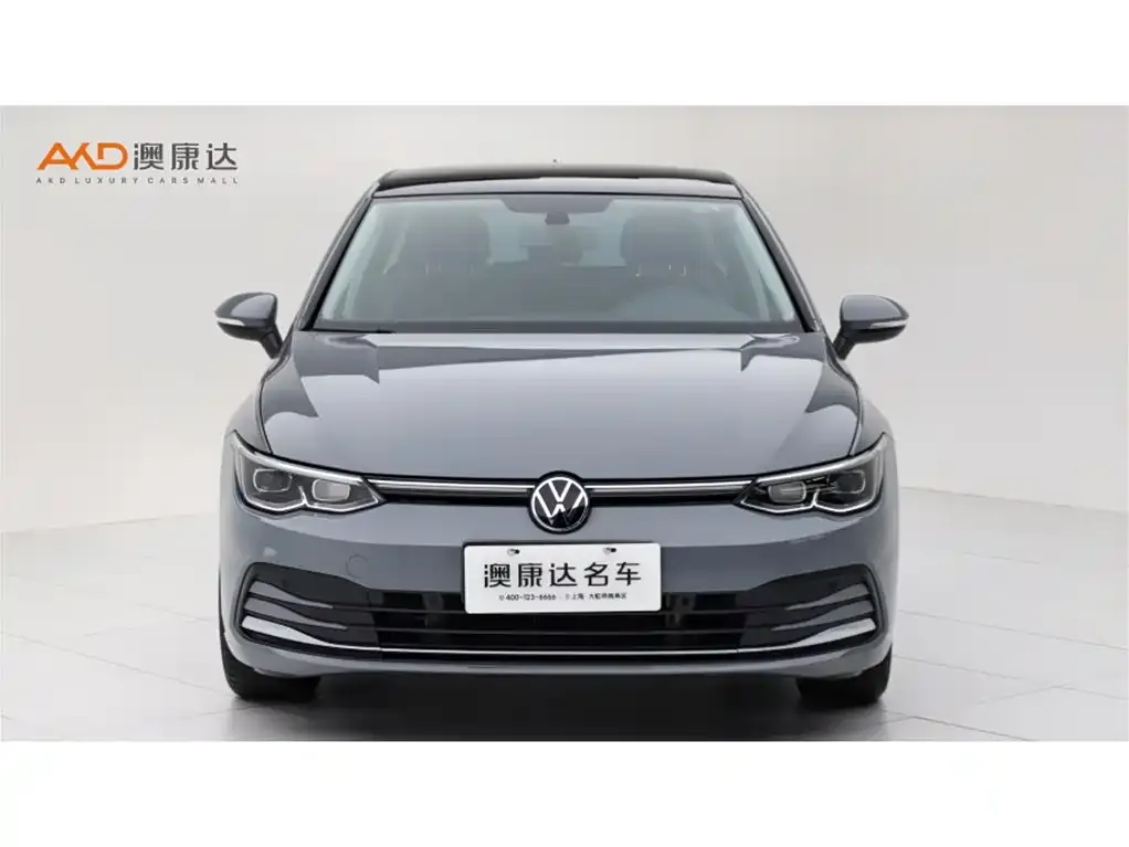 Volkswagen Golf 2023 из CN, фото 2