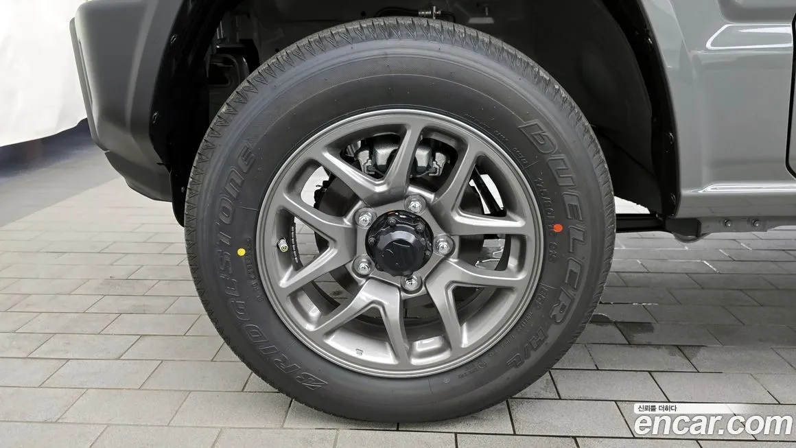 Suzuki Jimny 2025 из KR, фото 5