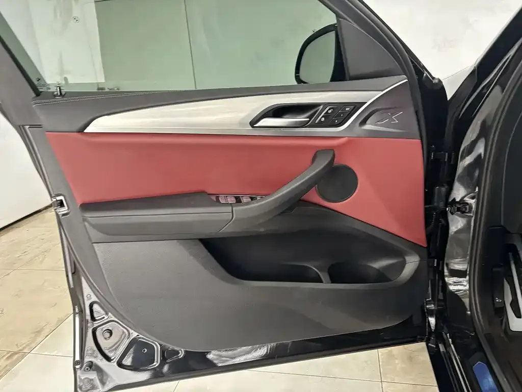 BMW X4 2023 из CN, фото 10