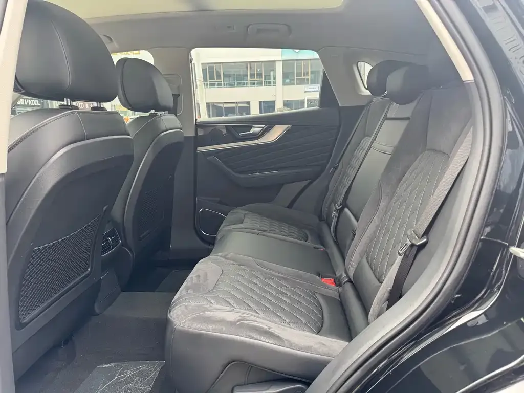 Hongqi HS5 2021 из CN, фото 8