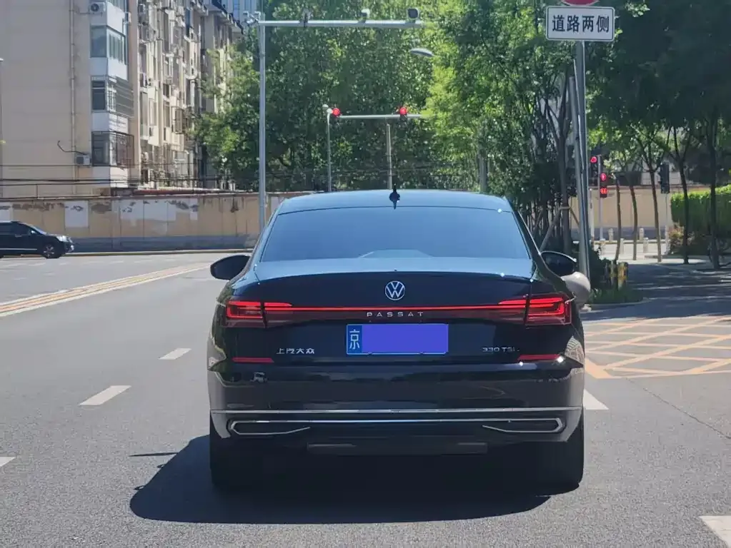Volkswagen Passat 2022 из CN, фото 5