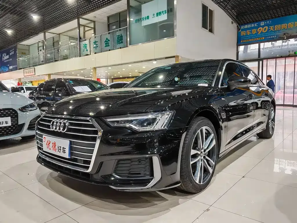 Audi A6L 2022 из CN, фото 1