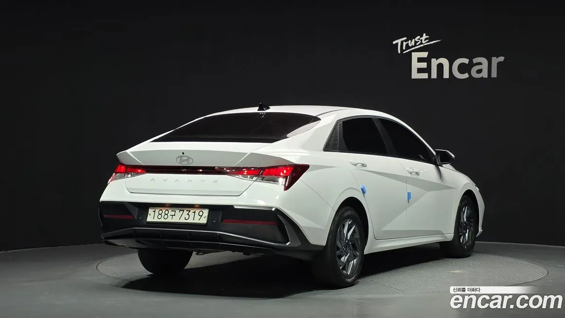 Hyundai AVANTE 2024 из KR, фото 2