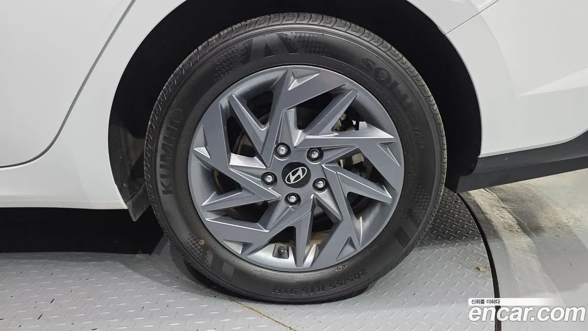 Hyundai AVANTE 2024 из KR, фото 5