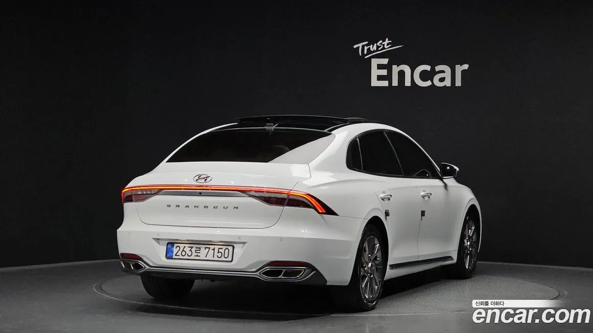 Hyundai Grandeur 2022 из KR, фото 2