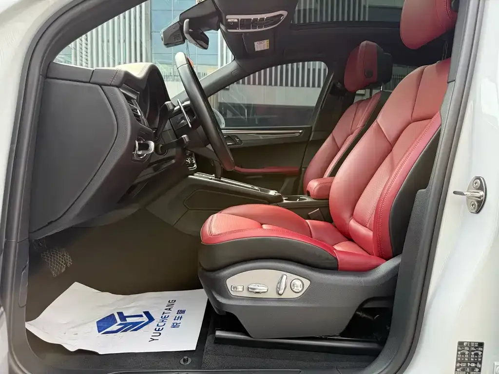Porsche Macan 2022 из CN, фото 7