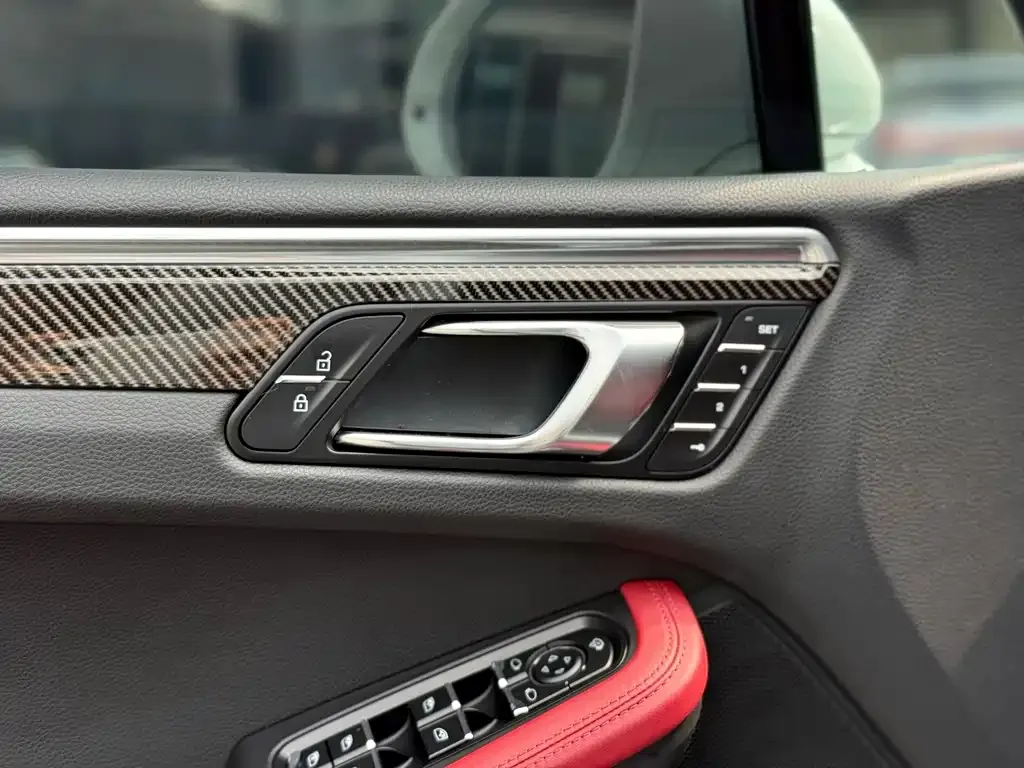 Porsche Macan 2022 из CN, фото 9