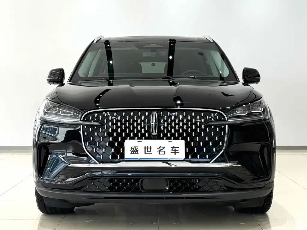 Lincoln Aviator 2024 из CN, фото 2