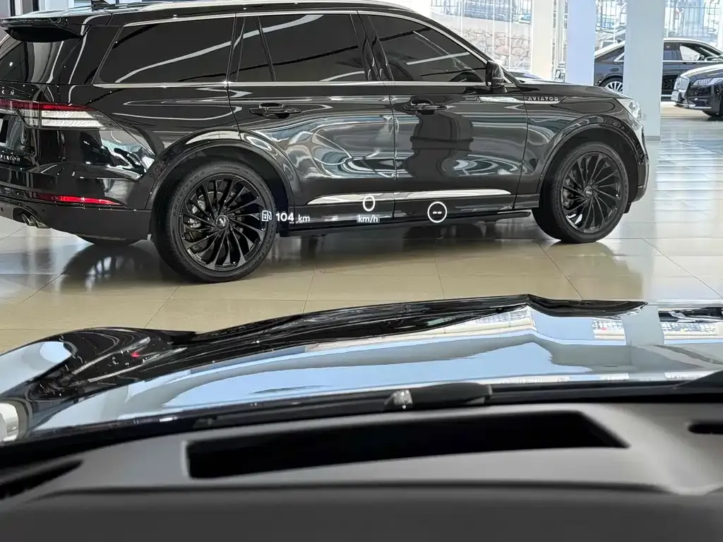 Lincoln Aviator 2024 из CN, фото 9