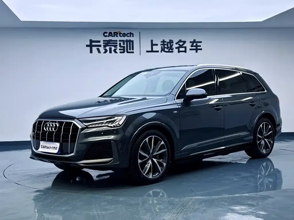 Audi Q7 2021 из CN, фото 1
