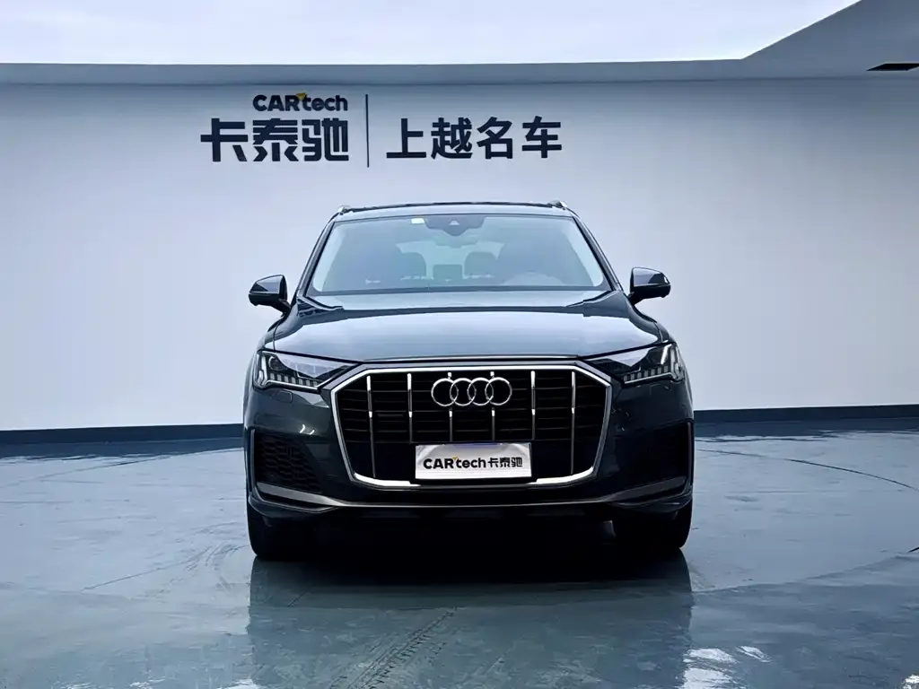 Audi Q7 2021 из CN, фото 2