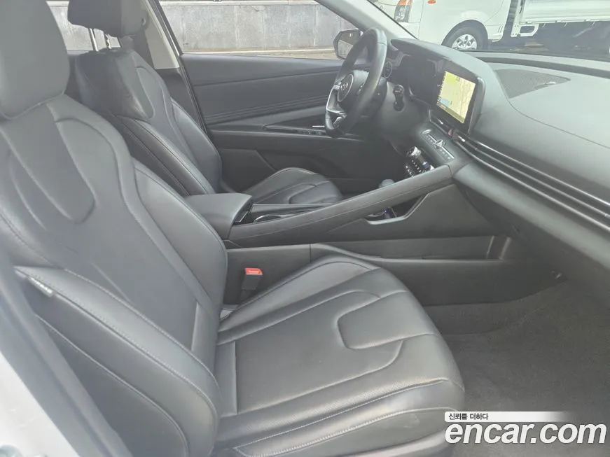 Hyundai AVANTE 2023 из KR, фото 10