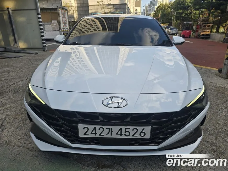 Hyundai AVANTE 2023 из KR, фото 3