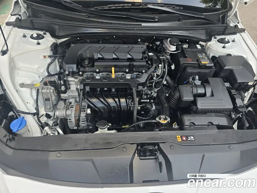 Hyundai AVANTE 2023 из KR, фото 6