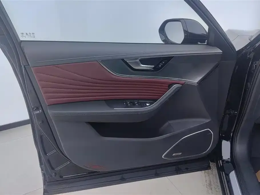 Hongqi HS5 2024 из CN, фото 7