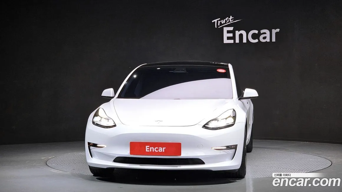 Tesla Model 3 2021 из KR, фото 3