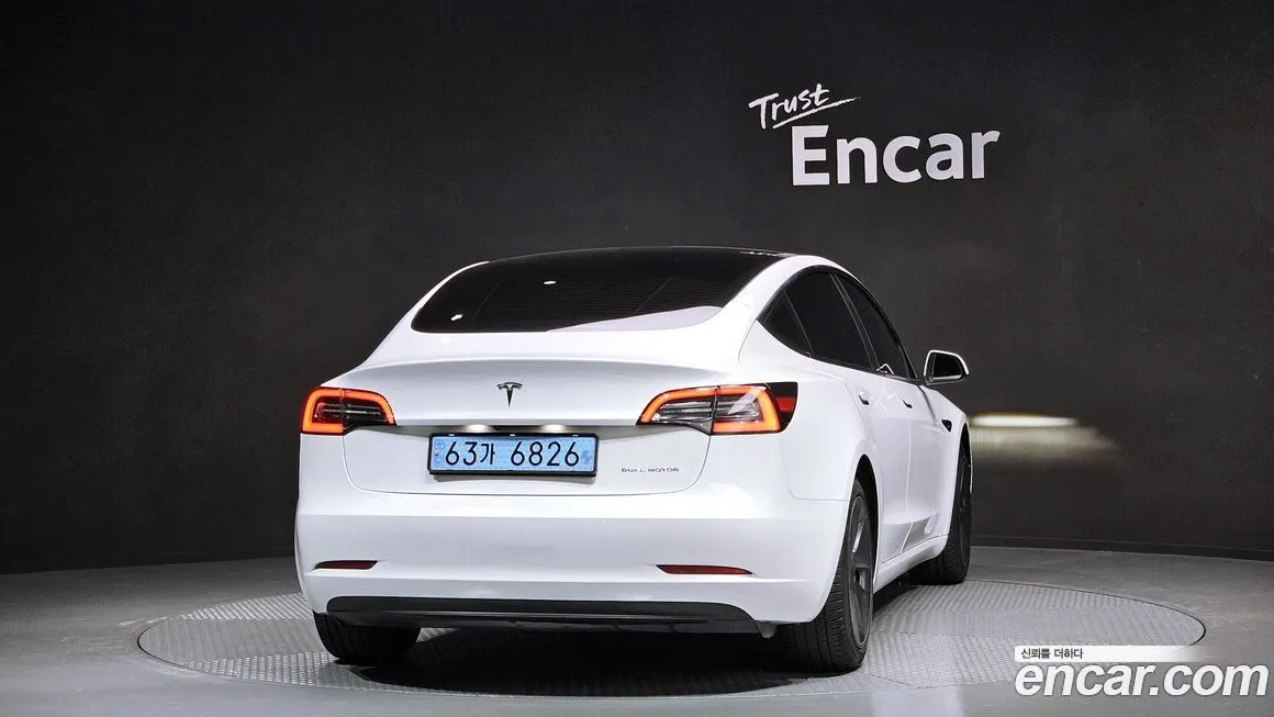 Tesla Model 3 2021 из KR, фото 4