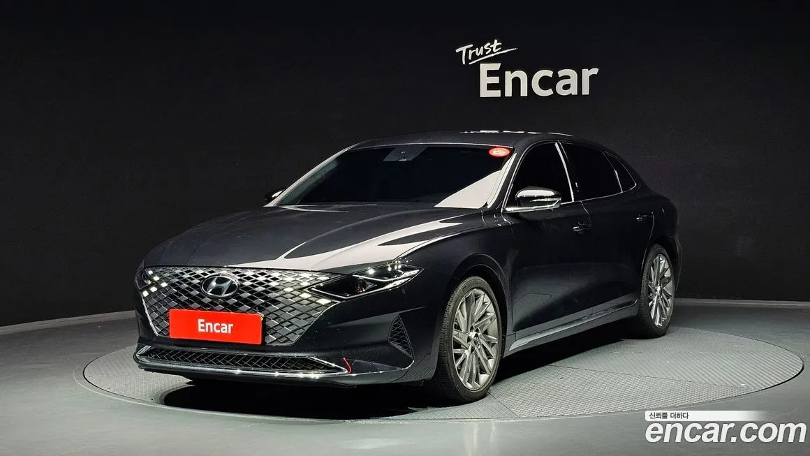 Hyundai Grandeur — фото 1