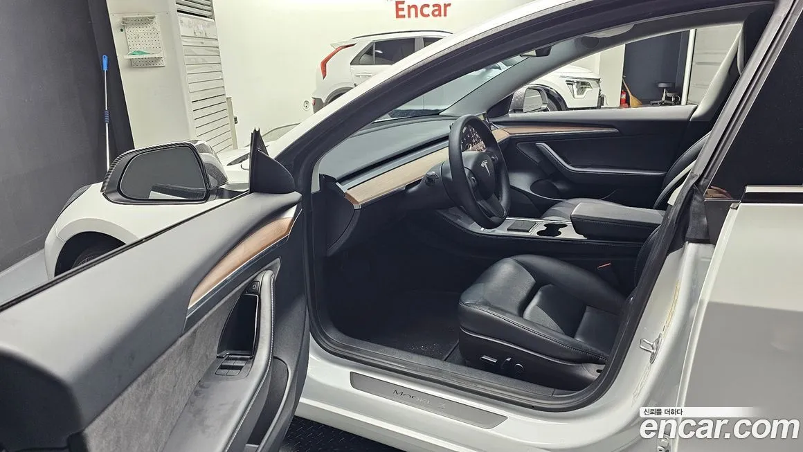 Tesla Model 3 2022 из KR, фото 10