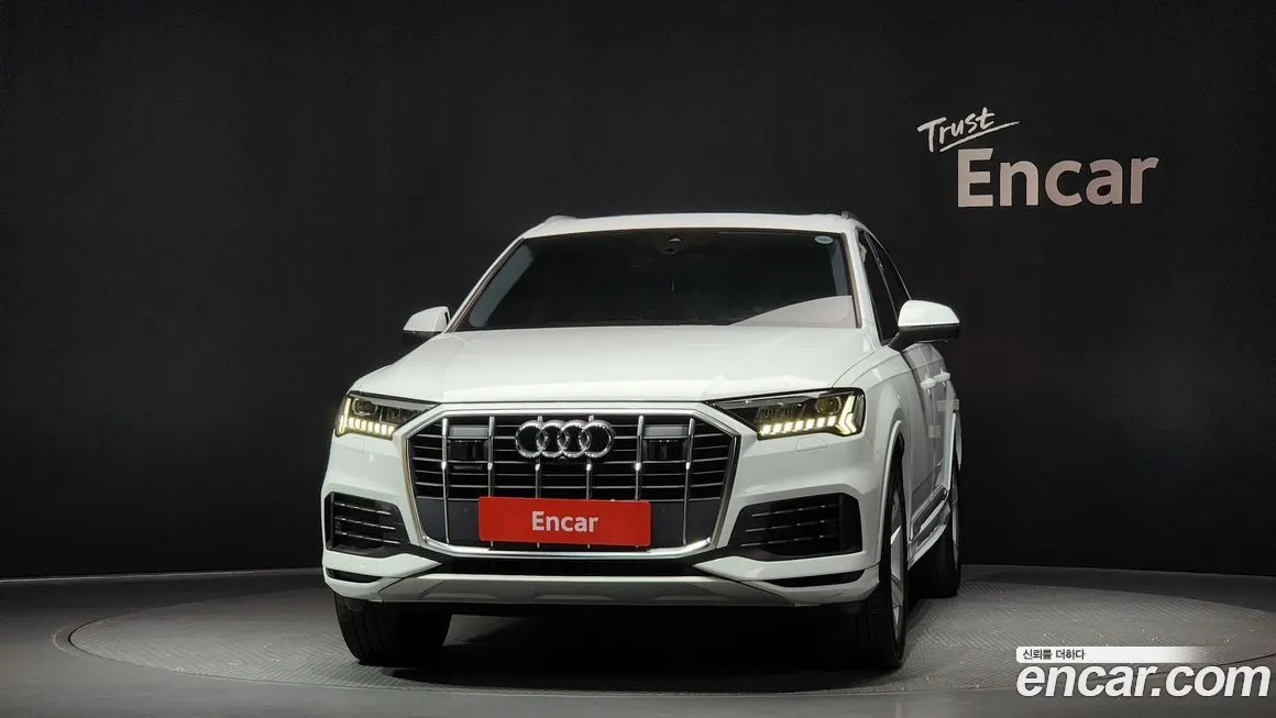 Audi Q7 — фото 3