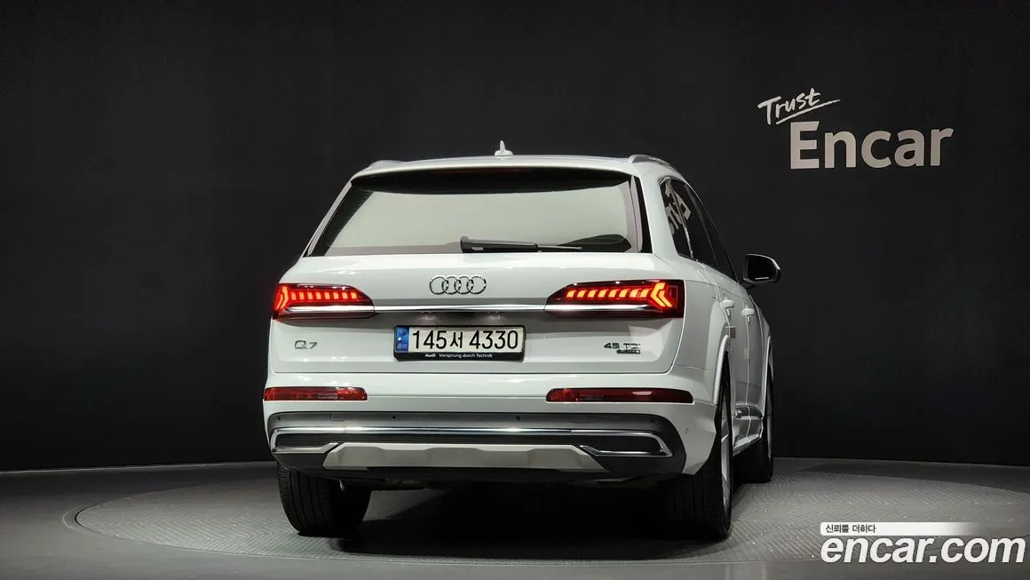 Audi Q7 — фото 4