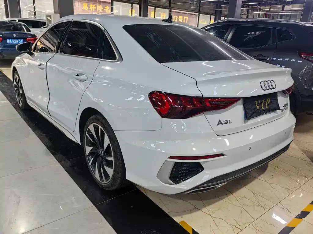Audi A3 2024 из CN, фото 10