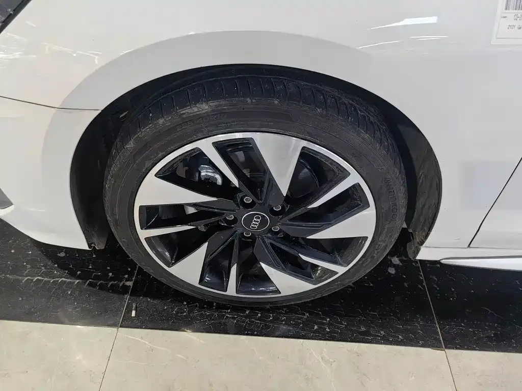 Audi A3 2024 из CN, фото 4