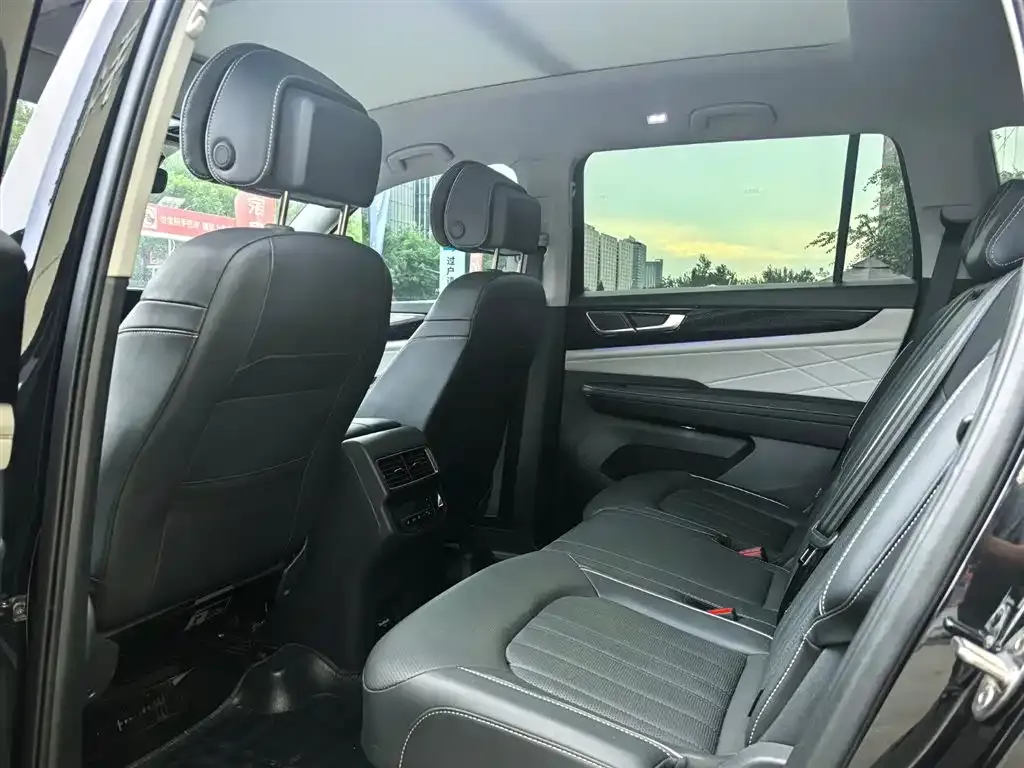 Volkswagen Teramont 2023 из CN, фото 4