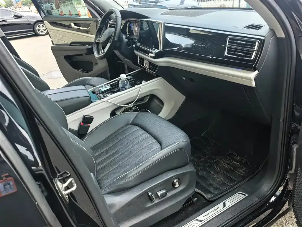 Volkswagen Teramont 2023 из CN, фото 6