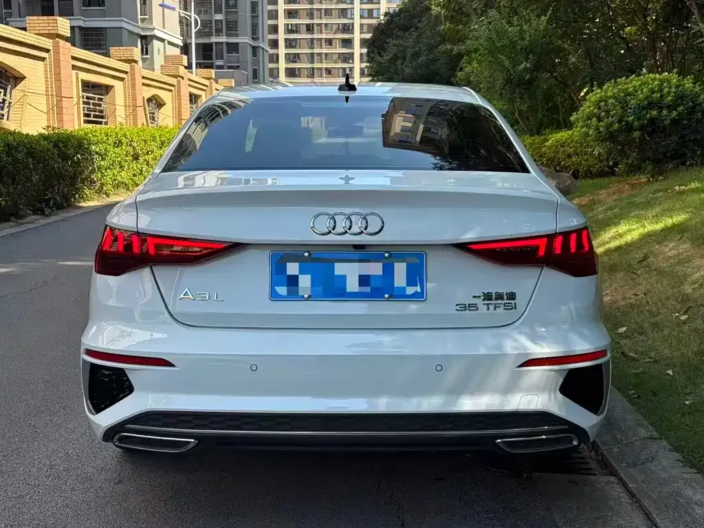 Audi A3 2024 из CN, фото 4