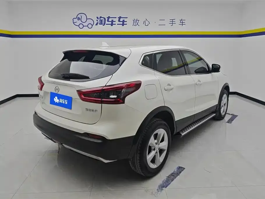 Nissan Qashqai 2023 из CN, фото 3
