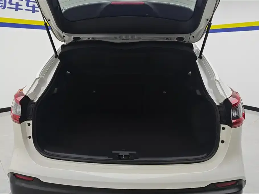 Nissan Qashqai 2023 из CN, фото 4