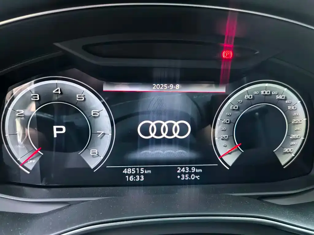Audi A6L 2021 из CN, фото 4