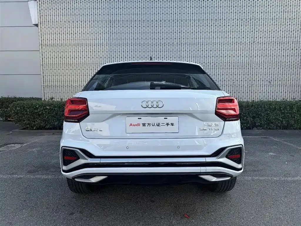 Audi Q2L 2023 из CN, фото 9