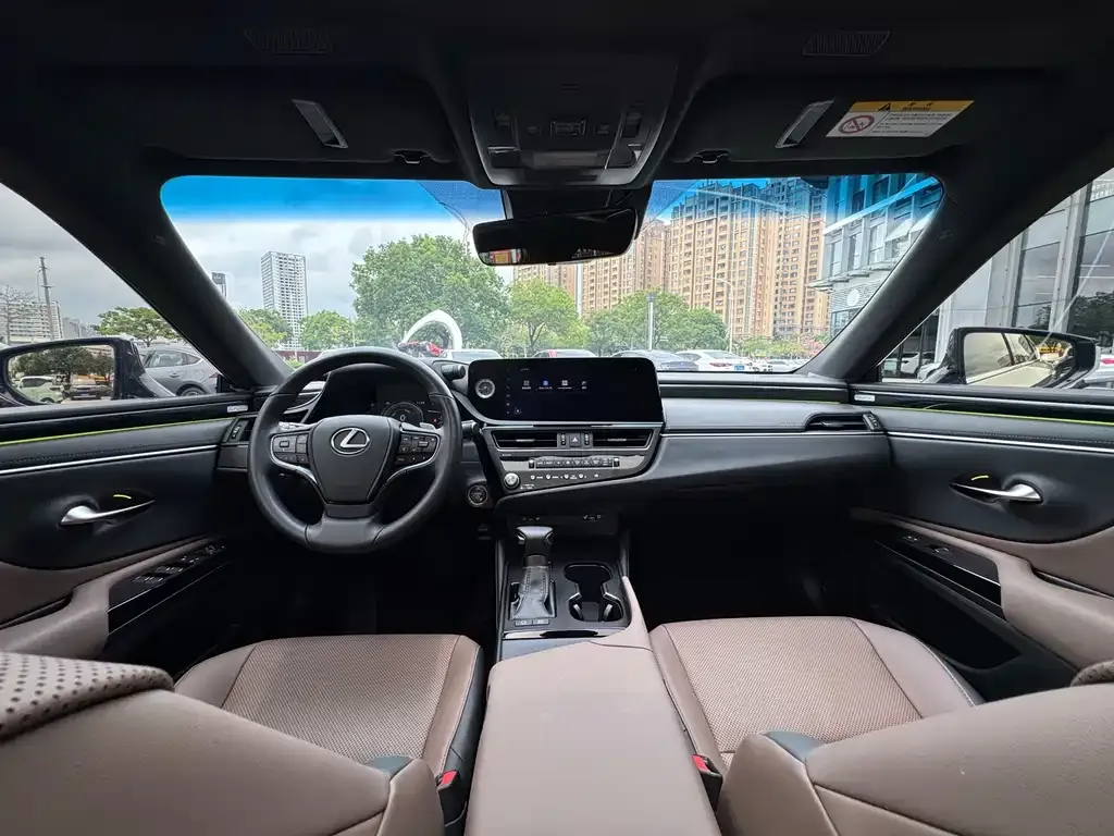 Lexus ES 2023 из CN, фото 6