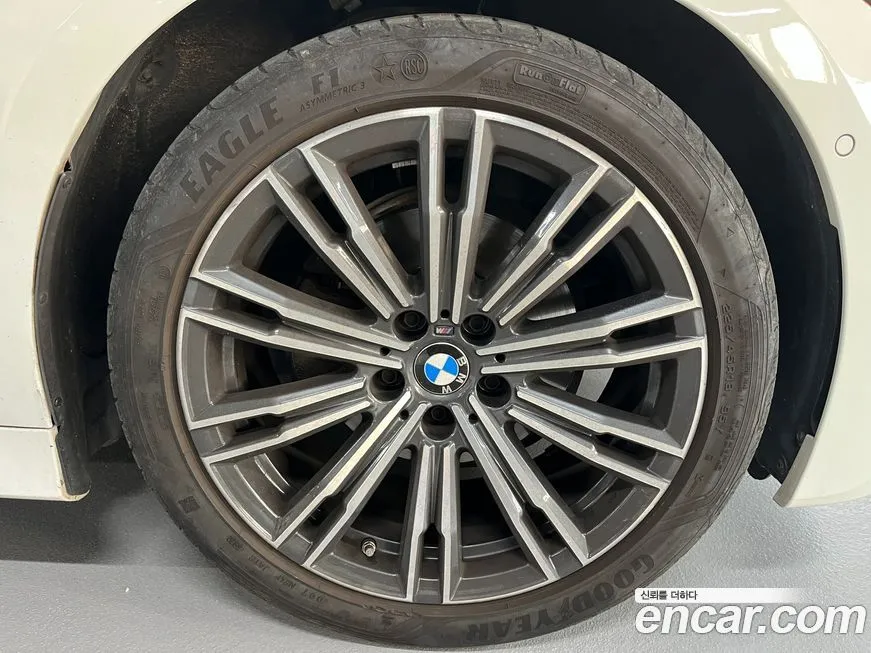 BMW 3-Series 2021 из KR, фото 7